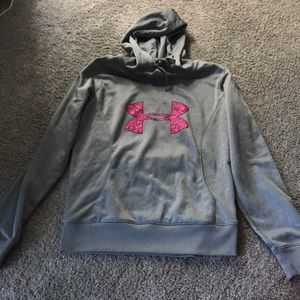 Under armor sweat shirt